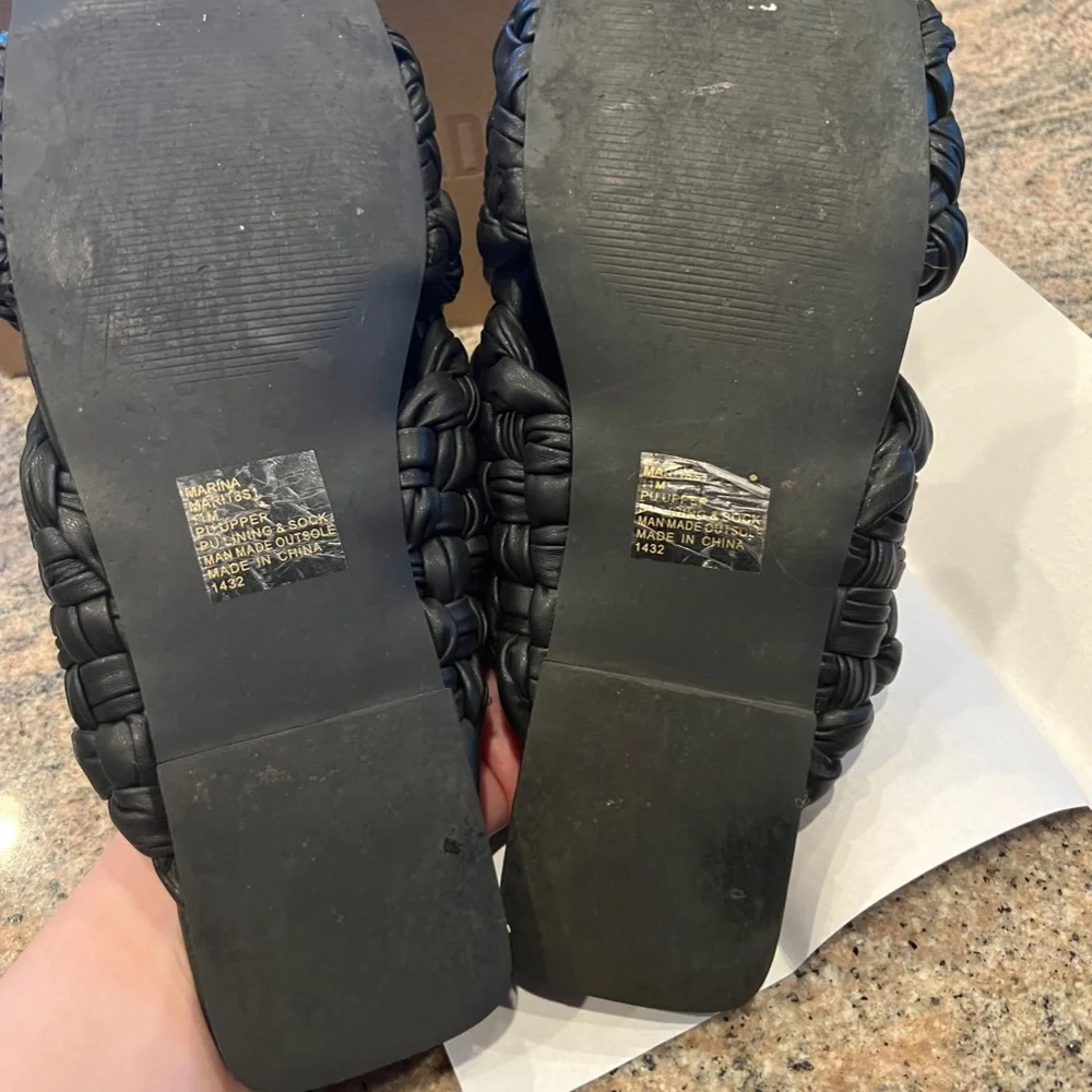 Steve Madden Marina Sandals in Black Size 11 - Picture 4 of 4